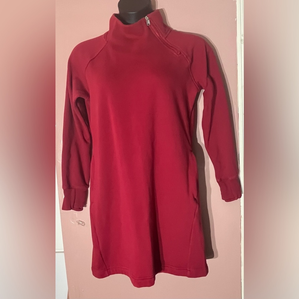 Athleta‎ Vibrant Burgundy Red zipper funnel neck dress. Size Medium